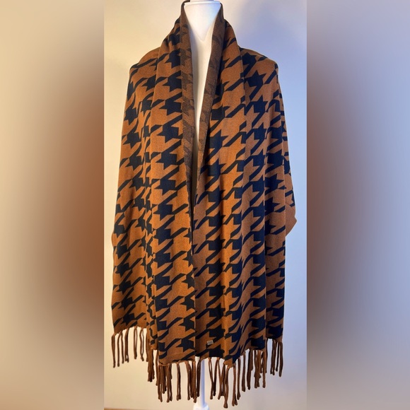 Soia & Kyo Miku Brown and Black Houndstooth Women's Scarf Wrap Coat O/S NWT